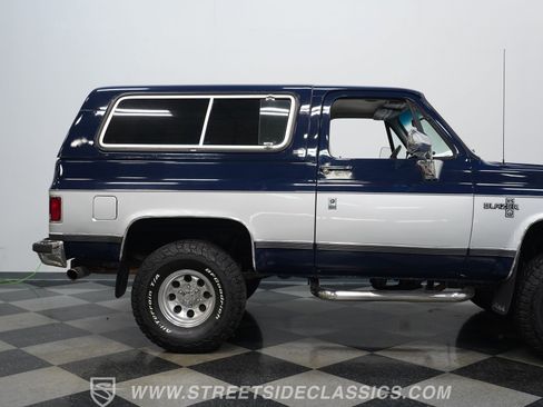 Used 1991 Chevrolet Blazer 4WD image 27