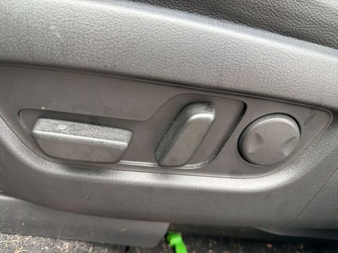 Used 2024 MAZDA CX-90 3.3 Turbo w/ Select Package image 17