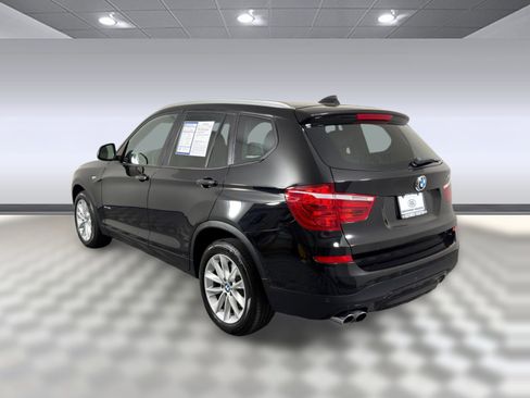 Used 2017 BMW X3 sDrive28i image 3