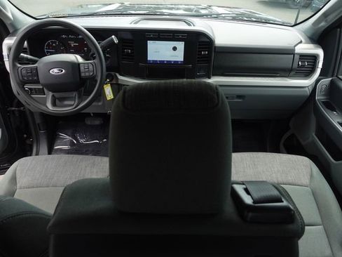 Used 2024 Ford F250 XLT AWD/4WD image 26