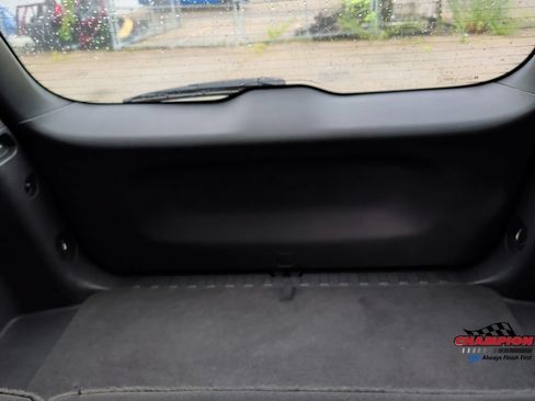 Used 2023 Chevrolet Equinox LT AWD/4WD image 19