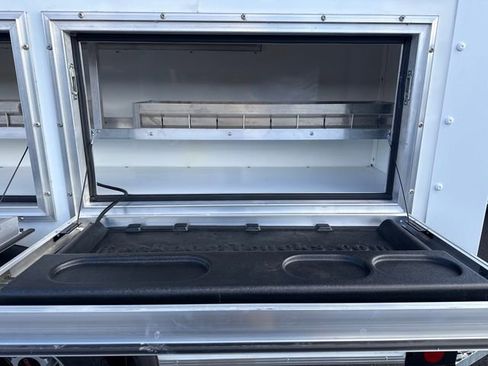 New 2025 GMC Savana 3500 w/ Power Convenience Package image 23