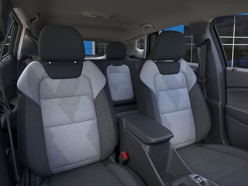 New 2026 Chevrolet Trax LS w/ LS Convenience Package FWD image 17
