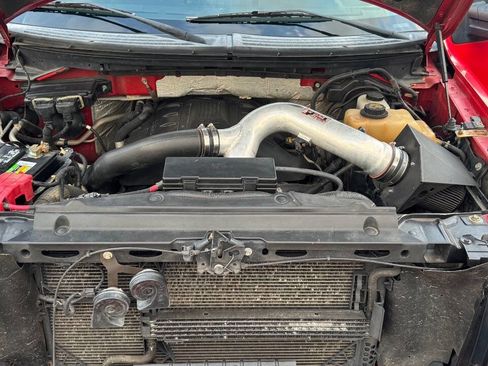 Used 2012 Ford F150 XLT w/ XTR Pkg image 18