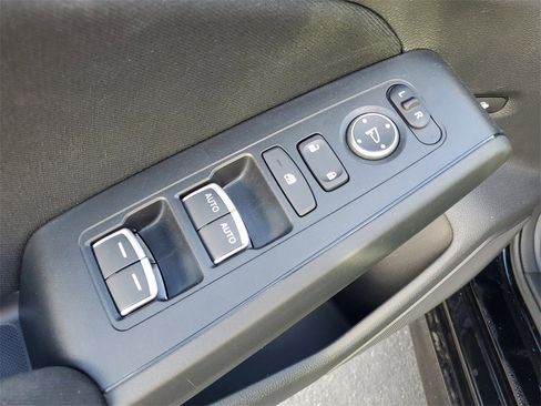 Used 2023 Honda Civic Sport image 20