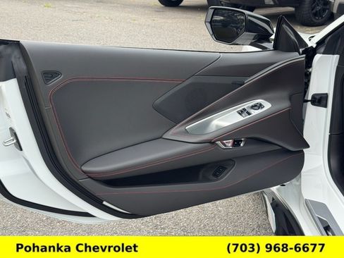 Used 2026 Chevrolet Corvette Z06 RWD image 19