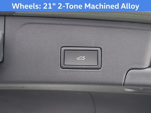New 2026 Volkswagen Atlas Cross Sport SEL Premium R-Line AWD/4WD image 19