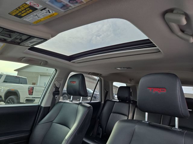 Used 2024 Toyota 4Runner TRD Off-Road Premium w/ Off Road Premium Plus Package AWD/4WD image 28