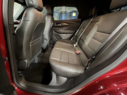 Used 2024 Chevrolet TrailBlazer RS w/ Convenience Package image 16