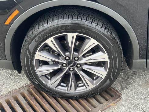 Used 2020 Lincoln Corsair Reserve w/ Equipment Group 201A image 11