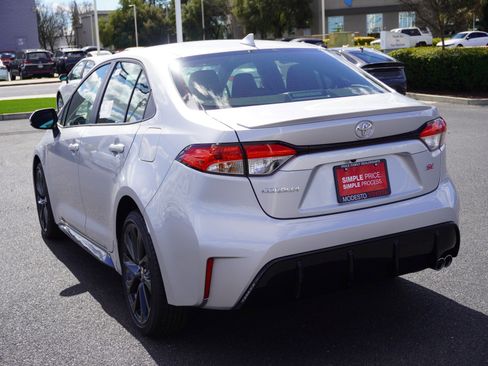 New 2026 Toyota Corolla SE FWD image 8