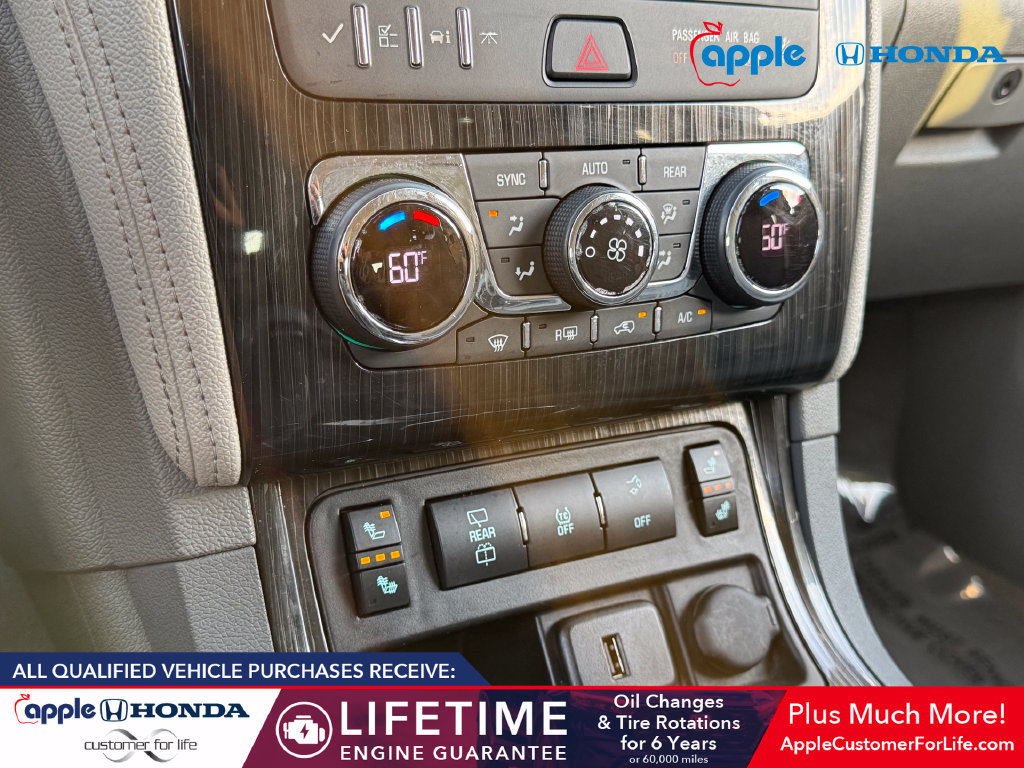 Used 2016 Chevrolet Traverse LT FWD image 14