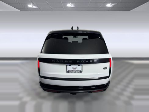 Used 2023 Land Rover Range Rover Long Wheelbase SE AWD/4WD image 10