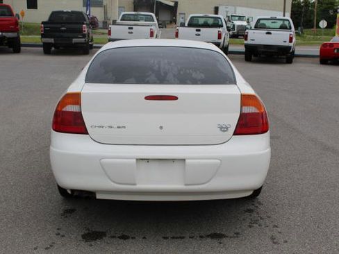 Used 2000 Chrysler 300M image 6