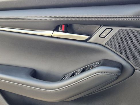 Certified 2024 MAZDA MAZDA3 s image 24