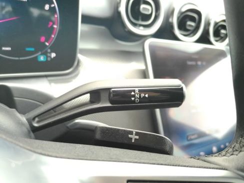 Used 2022 Mercedes-Benz C 300 Sedan image 40