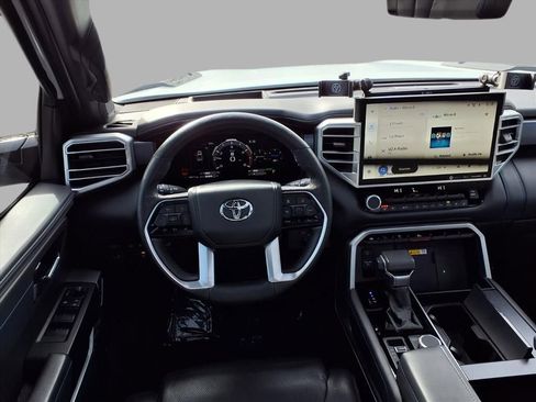 Used 2024 Toyota Tundra Platinum image 4