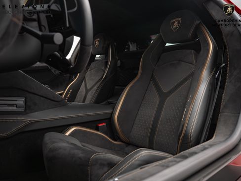 Used 2022 Lamborghini Aventador LP 780-4 Ultimae image 27