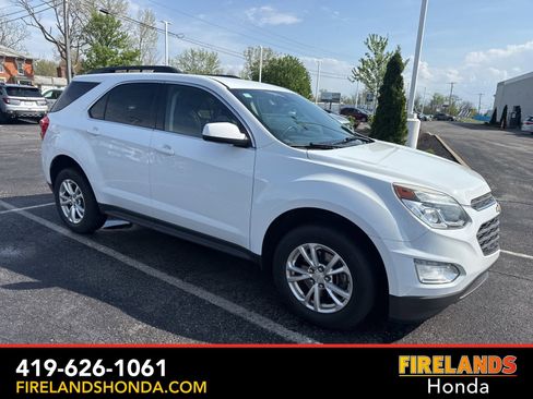 Used 2017 Chevrolet Equinox LT w/ Convenience Package FWD image 9