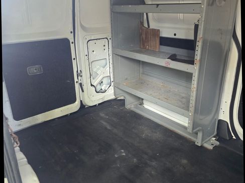 Used 2020 Nissan NV200 S image 9