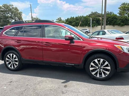 Used 2015 Subaru Outback 2.5i Limited AWD/4WD image 7