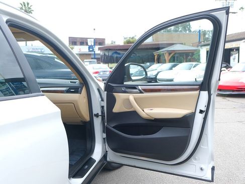 Used 2017 BMW X3 sDrive28i image 31