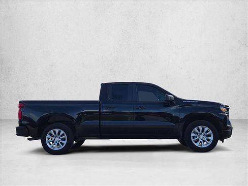 New 2026 Chevrolet Silverado 1500 Custom RWD image 4