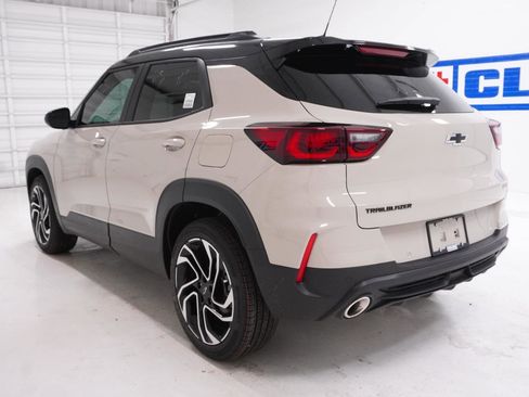New 2026 Chevrolet TrailBlazer RS w/ Convenience Package FWD image 10