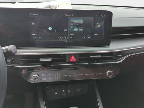 Used 2025 Kia K5 GT-Line w/ GT-Line Premium Package FWD image 6