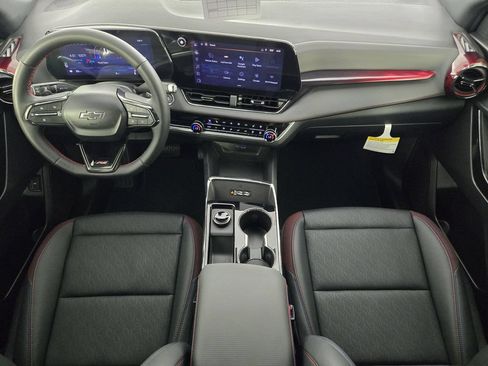 New 2026 Chevrolet Equinox RS w/ Convenience Package III FWD image 28