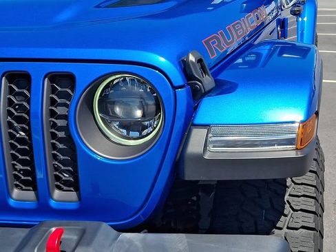 Used 2023 Jeep Gladiator Rubicon w/ LED Lighting Group AWD/4WD image 9