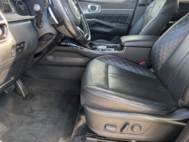 Used 2021 Kia Sorento SX FWD image 9