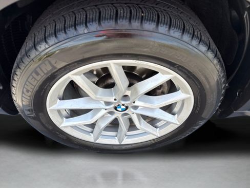 Used 2023 BMW X5 xDrive40i w/ Premium Package AWD/4WD image 35
