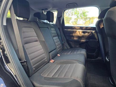 Used 2017 Honda CR-V LX image 19
