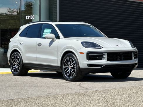 New 2026 Porsche Cayenne AWD/4WD image 10