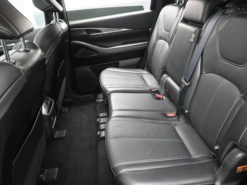 Used 2025 INFINITI QX60 Luxe AWD/4WD image 28