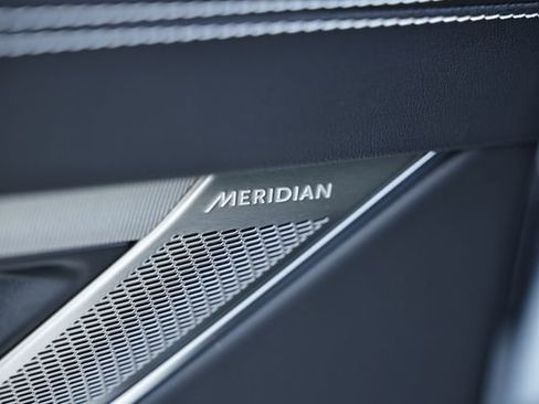 New 2024 Jaguar XF R-Dynamic SE image 38