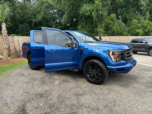Used 2022 Ford F150 XLT w/ Equipment Group 302A High AWD/4WD image 16