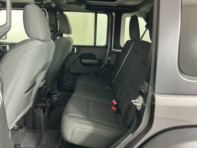 Used 2020 Jeep Wrangler Unlimited Sport S AWD/4WD image 26