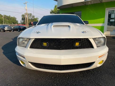 Used 2009 Ford Mustang GT Premium RWD image 2