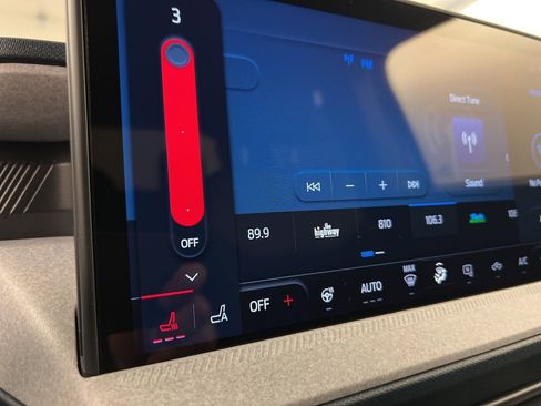 New 2025 Ford Maverick XLT w/ Equipment Group 301A image 13