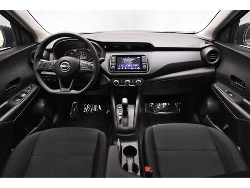 Certified 2025 Nissan Kicks Play S FWD image 7
