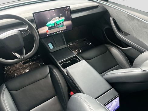 Used 2024 Tesla Model 3 Long Range AWD/4WD image 23