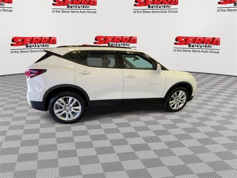 Used 2022 Chevrolet Blazer LT image 10