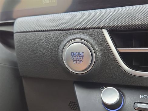 Used 2024 Hyundai Sonata SEL w/ Convenience Package image 11