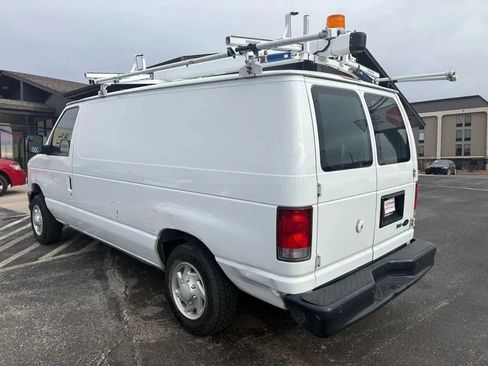 Used 2013 Ford E-150 and Econoline 150 w/ Commercial Cargo Van Pkg RWD image 3