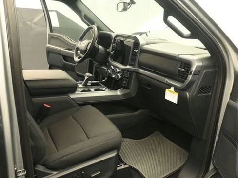 New 2026 Ford F150 XLT w/ Equipment Group 302A MID AWD/4WD image 25