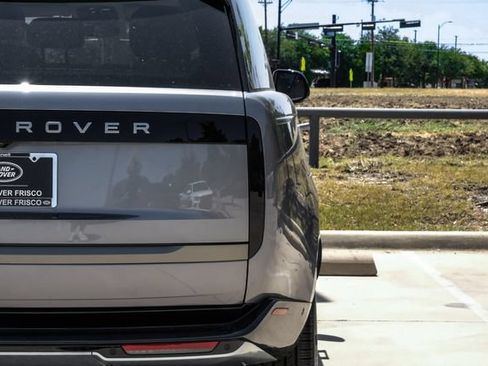 New 2026 Land Rover Range Rover Long Wheelbase SE AWD/4WD image 58