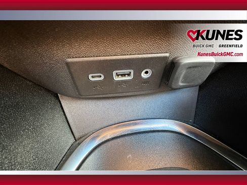 Used 2024 Chevrolet Malibu LT FWD image 33