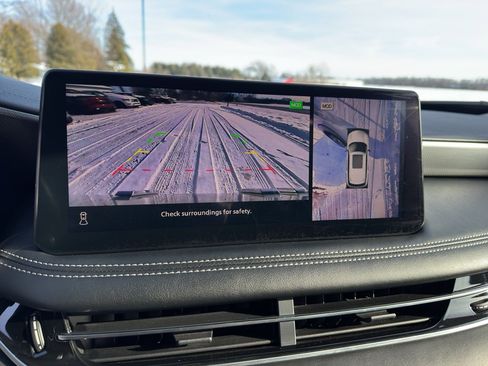 Used 2023 INFINITI QX60 Luxe image 27